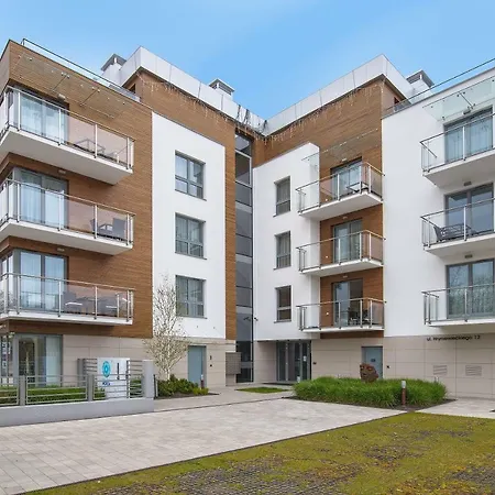 65 Przy Plazy Lägenhet *